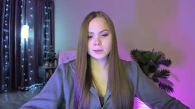 Kira love 81 online show from 02-14-26, 07:32