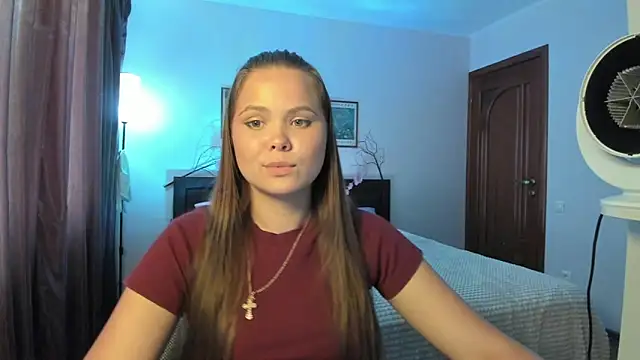 Snapshot of Kira_love_81 chatting on 07-21-26, 12:29 Kira love 81 online show from 07-21-26, 12:29