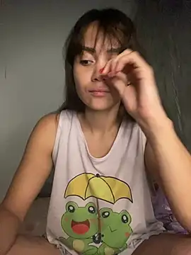 Snapshot of carolsapequinha chatting on 06-05-26, 01:23 carolsapequinha online show from 06-05-26, 01:23