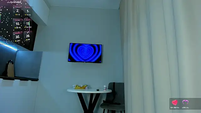 Snapshot of Sakura__frostt chatting on 11-27-25, 02:30 Sakura frostt online show from 11-27-25, 02:30