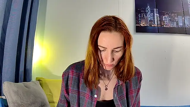 Leila cam18 online show from 05-29-26, 08:29