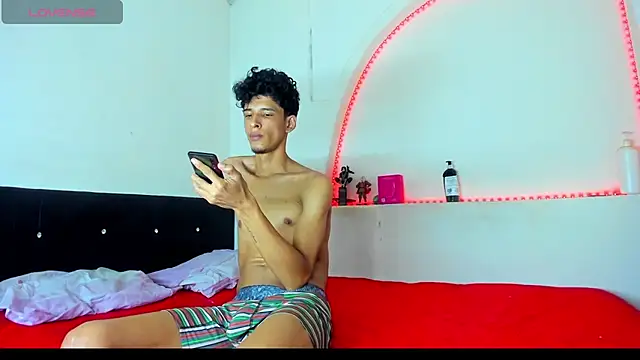 kaiborman00 online show from 02-21-26, 02:56