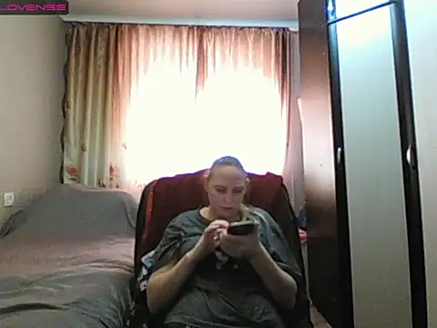 JenniDeep online show from 02-15-26, 05:48