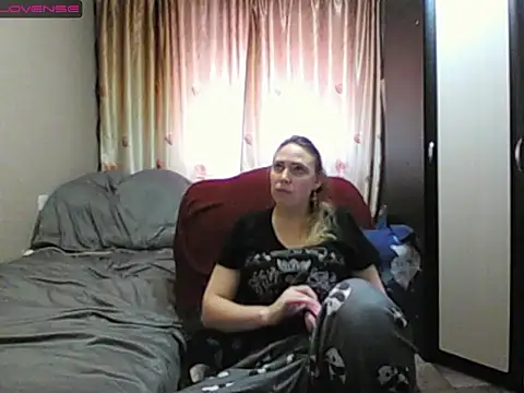 JenniDeep online show from 02-27-26, 10:04