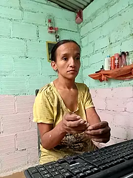 Snapshot of SindyHans chatting on 12-04-25, 02:26 SindyHans online show from 12-04-25, 02:26