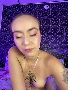 Snapshot of MelanyyJhonson15 chatting on 06-17-26, 08:21 MelanyyJhonson15 online show from 06-17-26, 08:21
