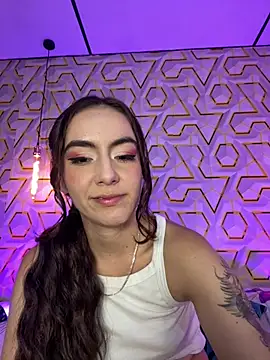 Snapshot of MelanyyJhonson15 chatting on 07-01-26, 08:30 MelanyyJhonson15 online show from 07-01-26, 08:30