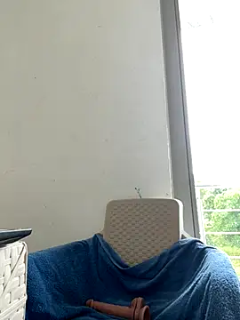 ginny ross online show from 12-02-25, 01:39