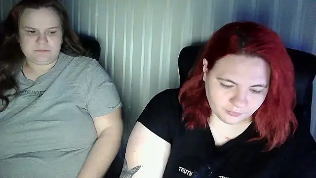 HollyXXEva online show from 01-14-26, 08:14