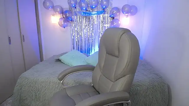 selene rouse  online show from 03-07-26, 12:07