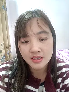 Snapshot of Little-Red123 chatting on 11-30-25, 04:05 Little-Red123 online show from 11-30-25, 04:05