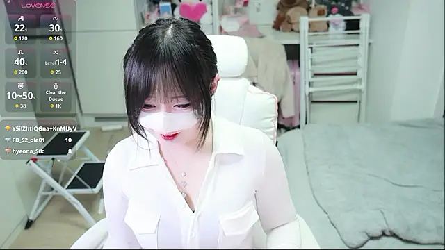 kimhyeona2005 online show from 03-25-26, 12:11