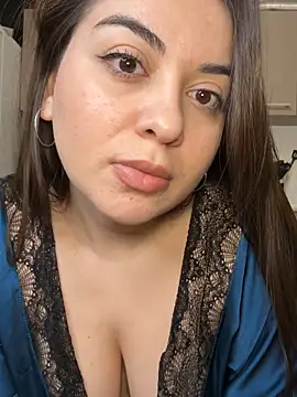 Lovynna online show from 02-23-26, 08:39