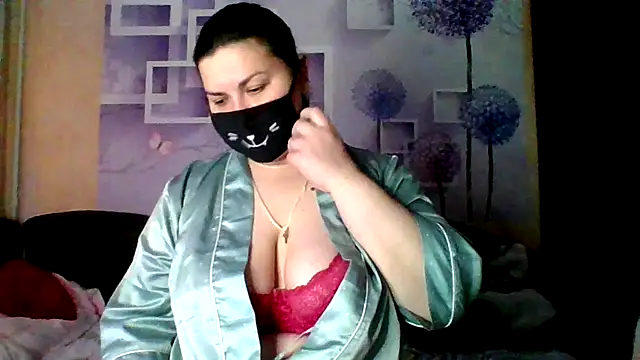 honey sweet couple online show from 12-19-25, 05:25