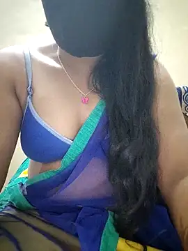 Snapshot of mahalaxmi_teluguammai chatting on 11-20-25, 05:34 mahalaxmi teluguammai online show from 11-20-25, 05:34