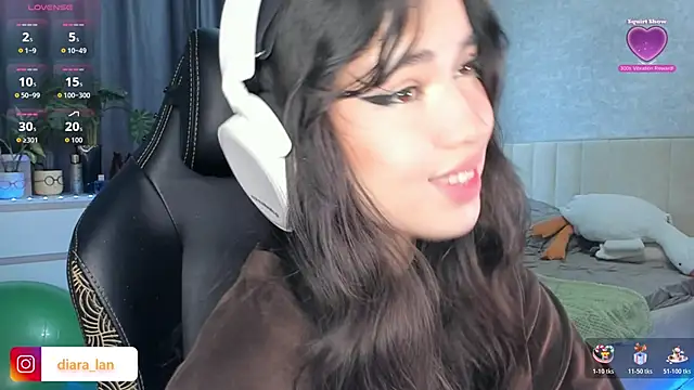 Snapshot of Diara_1an chatting on 11-24-25, 02:33 Diara 1an online show from 11-24-25, 02:33