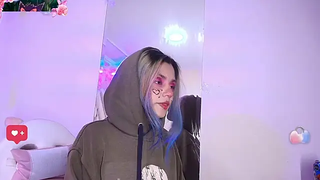 Snapshot of tsuky_nekoo chatting on 11-30-25, 02:37 tsuky nekoo online show from 11-30-25, 02:37