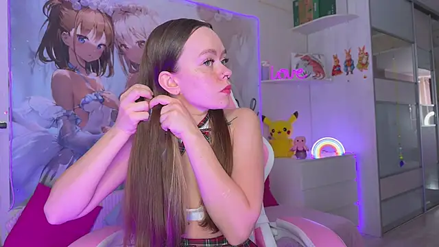 CheekySashaCharm online show from 04-07-26, 05:41