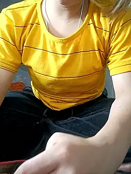 Snapshot of Mehboob_Khan11 chatting on 01-13-26, 06:02 Mehboob Khan11 online show from 01-13-26, 06:02