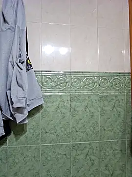 Snapshot of 7allexx chatting on 12-01-25, 04:23 7allexx online show from 12-01-25, 04:23