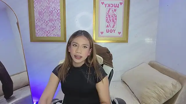 Evy Luxx v online show from 03-08-26, 03:32