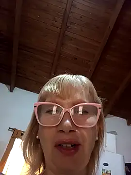 SexyMilf1211 online show from 02-04-26, 03:07