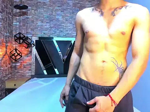 MattFiore online show from 12-19-25, 07:43