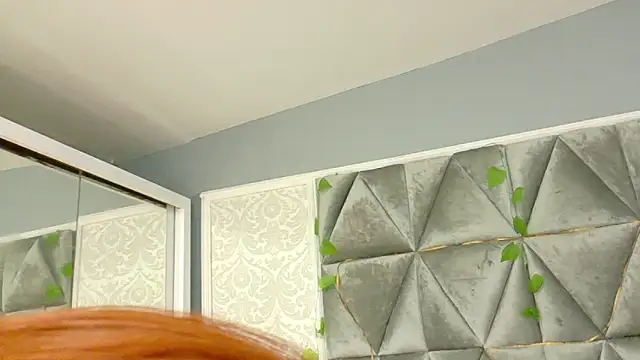 Snapshot of Miaa_Grace_ chatting on 04-18-26, 01:04 Miaa Grace online show from 04-18-26, 01:04