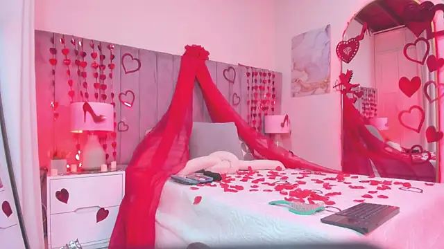 Valentino moretti online show from 02-16-26, 11:50