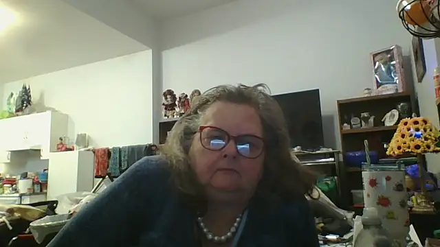 TiguhguhrsRose online show from 01-16-26, 01:20