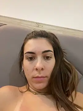 Snapshot of fer-nanda chatting on 02-22-26, 06:39 fer-nanda online show from 02-22-26, 06:39