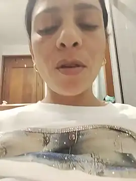 Queen evaluna online show from 05-22-26, 11:43