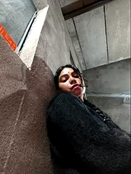 Snapshot of Jankisinghji chatting on 12-01-25, 04:01 Jankisinghji online show from 12-01-25, 04:01