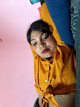 Snapshot of Jankisinghji chatting on 12-20-25, 03:46 Jankisinghji online show from 12-20-25, 03:46