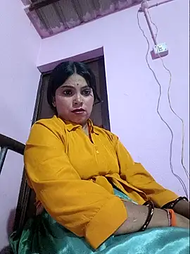 Snapshot of Jankisinghji chatting on 12-21-25, 04:03 Jankisinghji online show from 12-21-25, 04:03