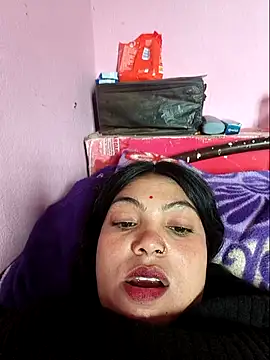 Snapshot of Jankisinghji chatting on 01-06-26, 05:33 Jankisinghji online show from 01-06-26, 05:33