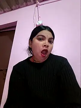 Snapshot of Jankisinghji chatting on 01-07-26, 12:24 Jankisinghji online show from 01-07-26, 12:24