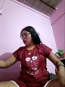 Snapshot of Jankisinghji chatting on 02-13-26, 02:57 Jankisinghji online show from 02-13-26, 02:57