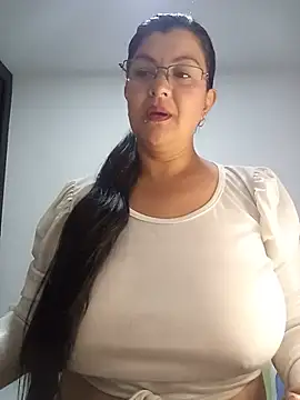 CelesteAlvarez1989 online show from 06-02-26, 03:08