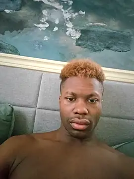 Wizinoir online show from 11-18-25, 07:51