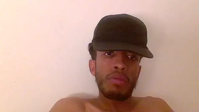 Snapshot of Omariaman chatting on 07-21-26, 03:14 Omariaman online show from 07-21-26, 03:14