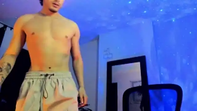 Snapshot of jayce_555 chatting on 12-04-25, 11:46 jayce 555 online show from 12-04-25, 11:46