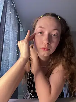 Holy Poly online show from 03-24-26, 05:23