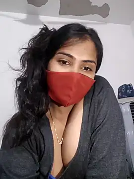 Snapshot of Red_Love_1 chatting on 02-03-26, 03:37 Red Love 1 online show from 02-03-26, 03:37