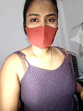 Snapshot of Red_Love_1 chatting on 03-11-26, 01:22 Red Love 1 online show from 03-11-26, 01:22