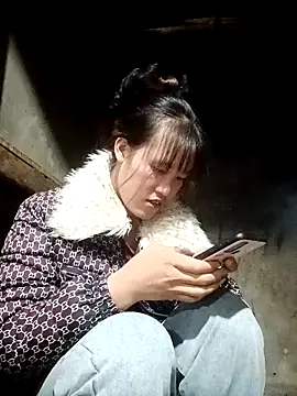 sorry-yeu online show from 11-23-25, 03:45