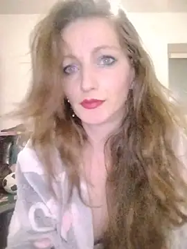 CrazyMaya39 online show from 04-21-26, 03:57