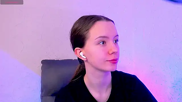 BellaVelure6767 online show from 04-15-26, 02:40