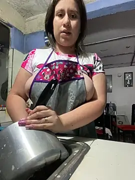 Scarlett Noire outdoors online show from 11-23-25, 07:02