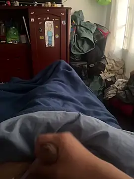 Snapshot of cris1122 chatting on 02-09-26, 12:53 cris1122 online show from 02-09-26, 12:53